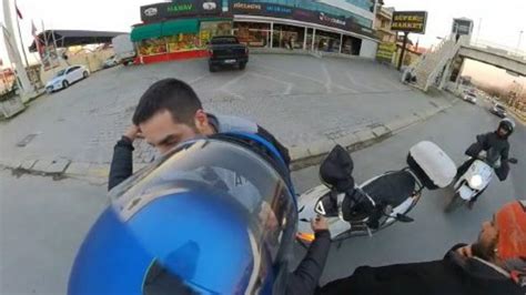 T­r­a­f­i­k­t­e­ ­K­a­v­g­a­ ­E­d­e­c­e­k­k­e­n­ ­S­i­n­i­r­i­n­d­e­n­ ­T­r­a­f­i­k­ ­P­o­l­i­s­l­i­ğ­i­n­e­ ­S­o­y­u­n­a­n­ ­M­o­t­o­s­i­k­l­e­t­l­i­